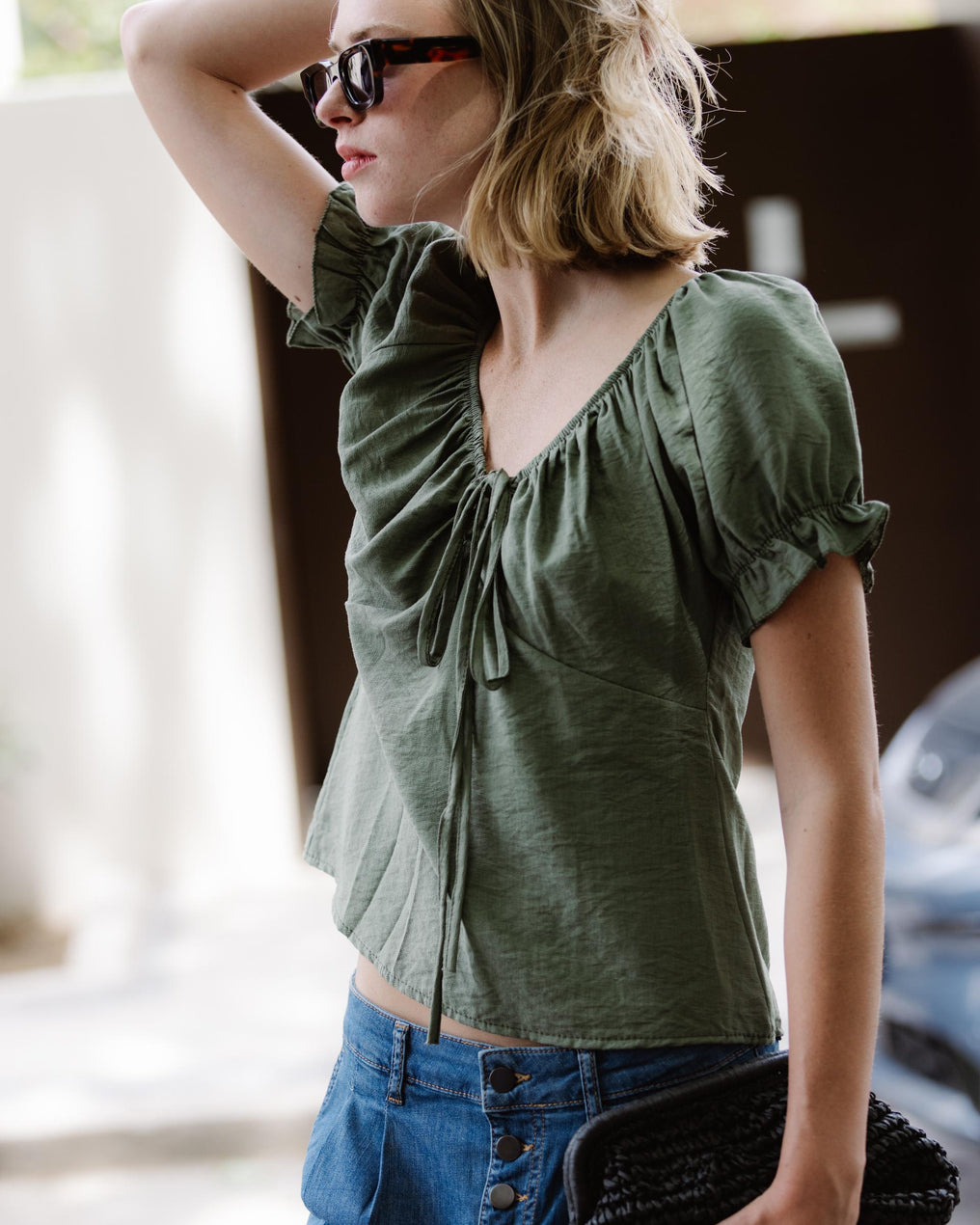 Blusa de Manga Curta com Laçada Verde Escuro