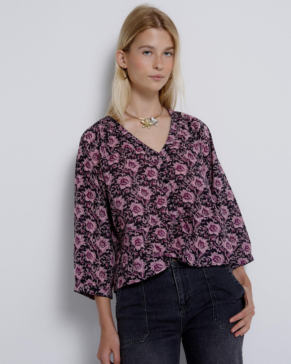 Blusa Estampado Flores Lazada Cintura Morado