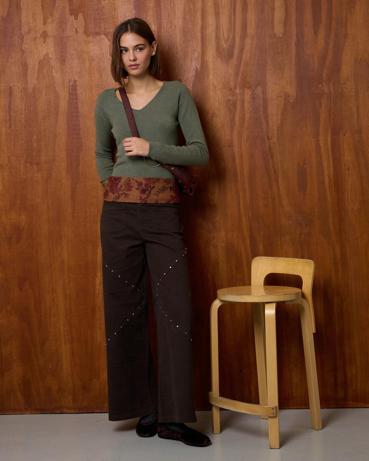 Basic V-Neck Sweater Light Green