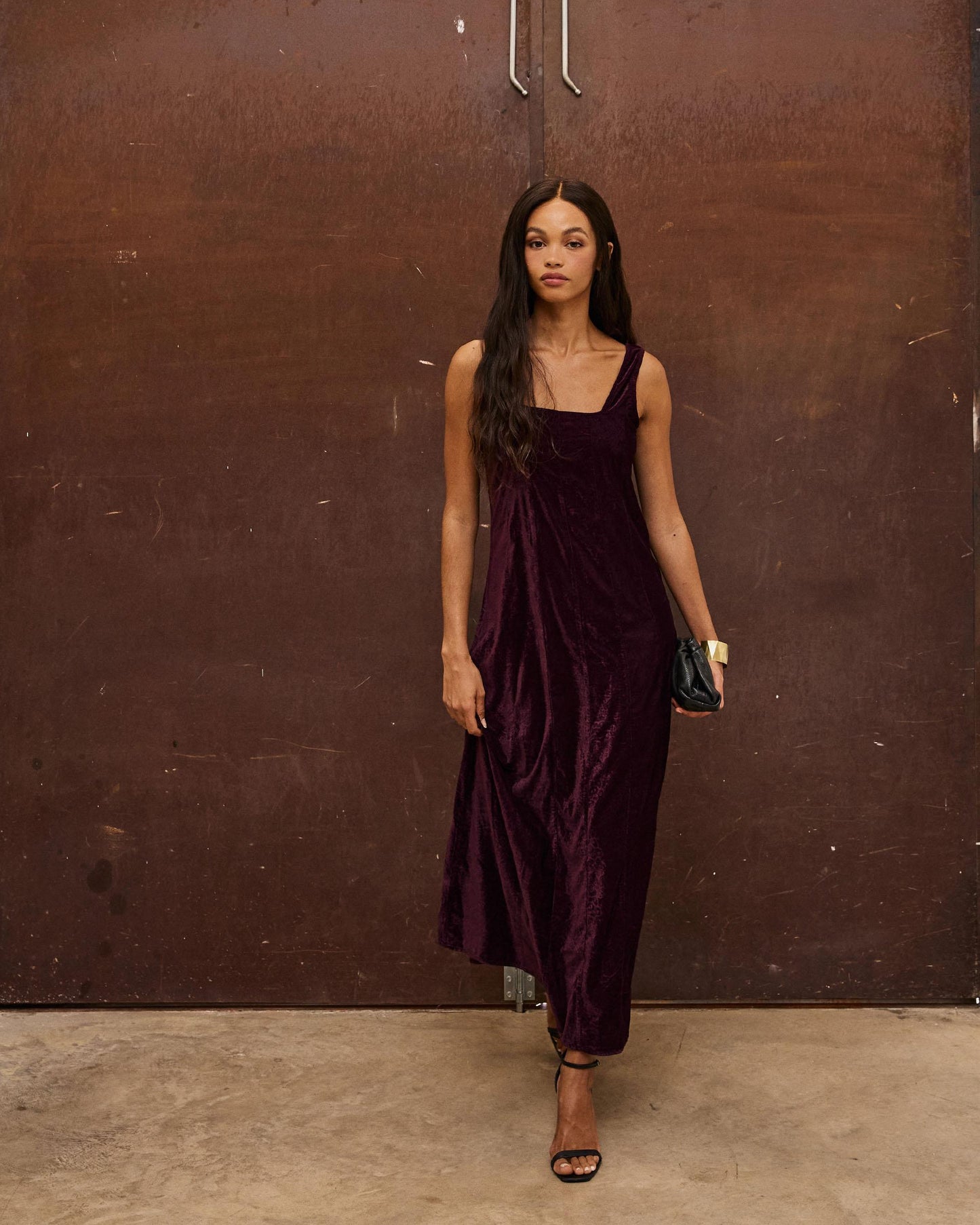 Vestido Tirantes Terciopelo Morado