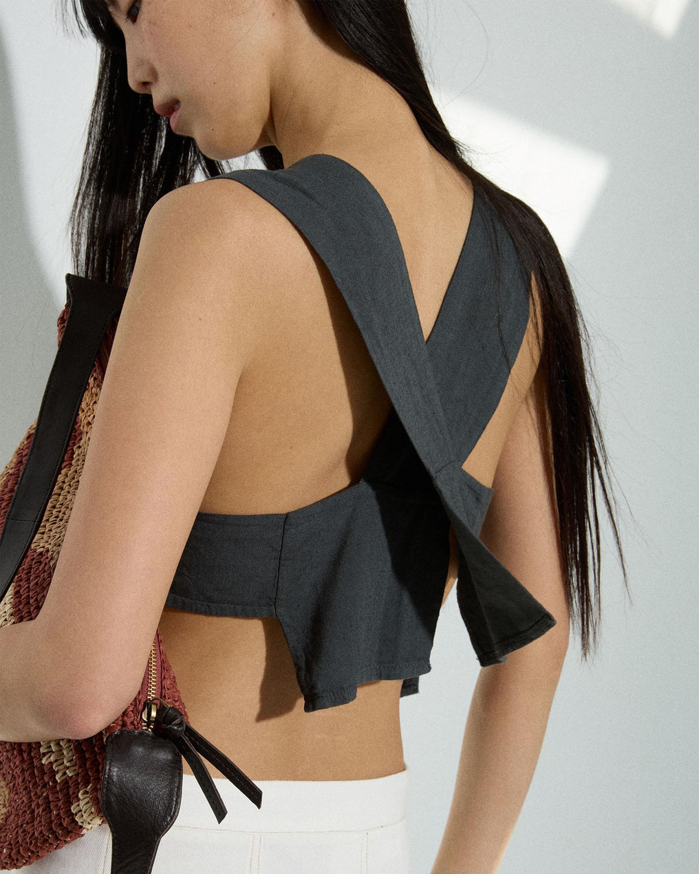 Cross-Back Linen Top Anthracite