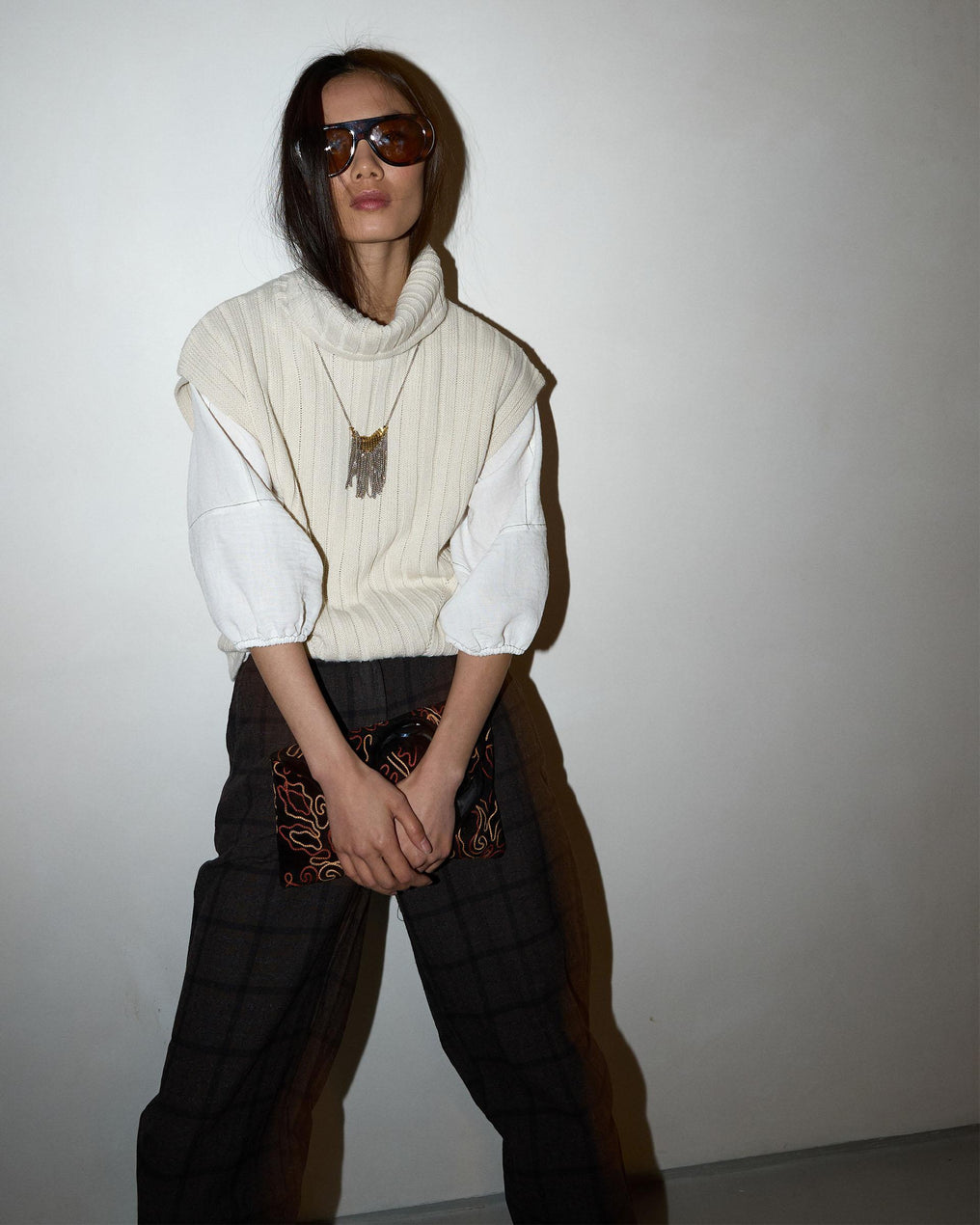 Raw Ribbed Turtleneck Knit Vest