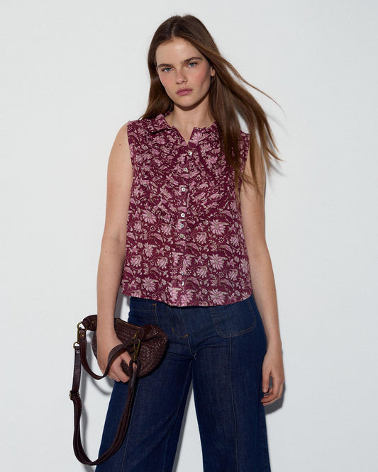 Blusa Sin Mangas Pechera Estampado Floral Granate