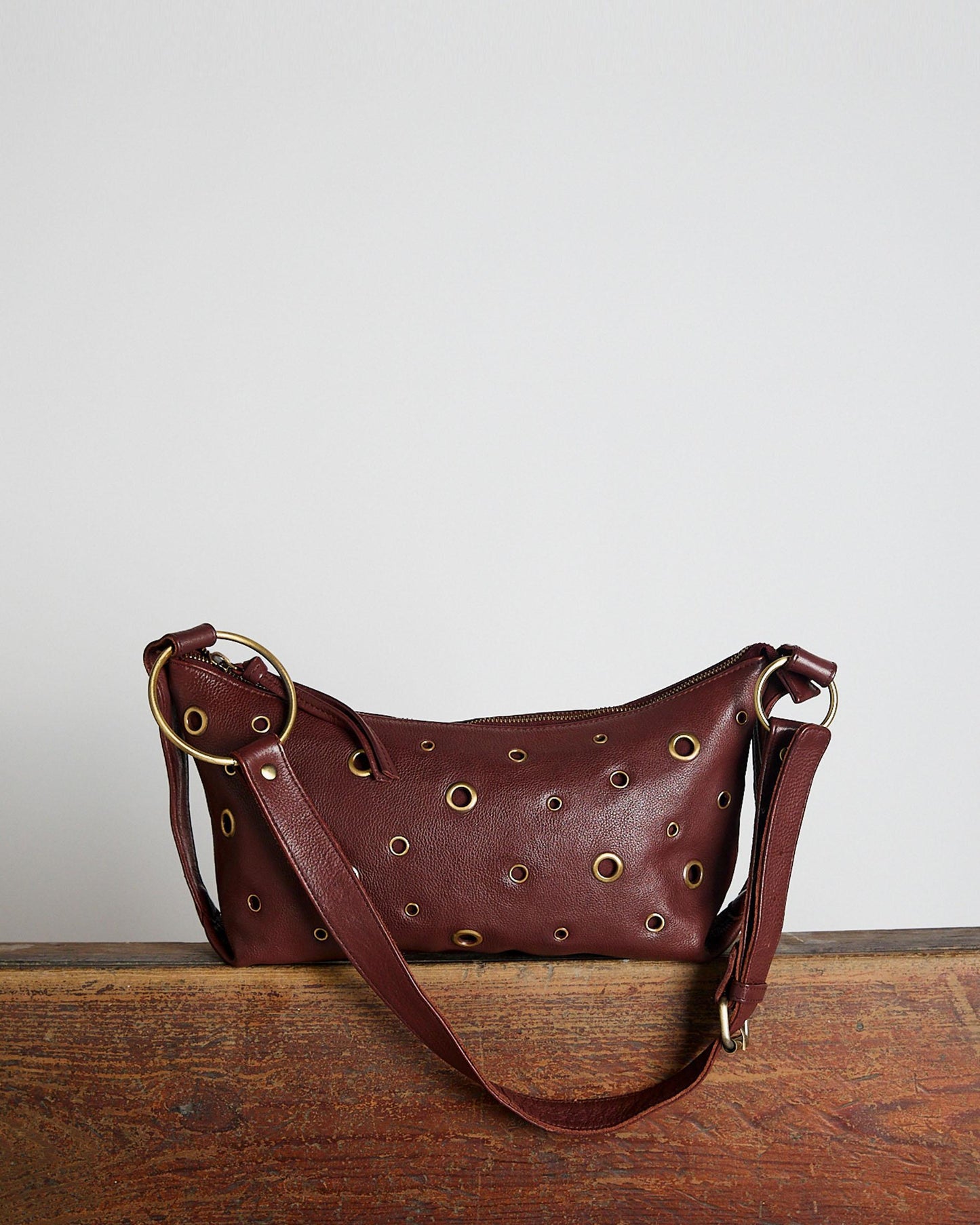 Bolso Piel Anillas Burdeos