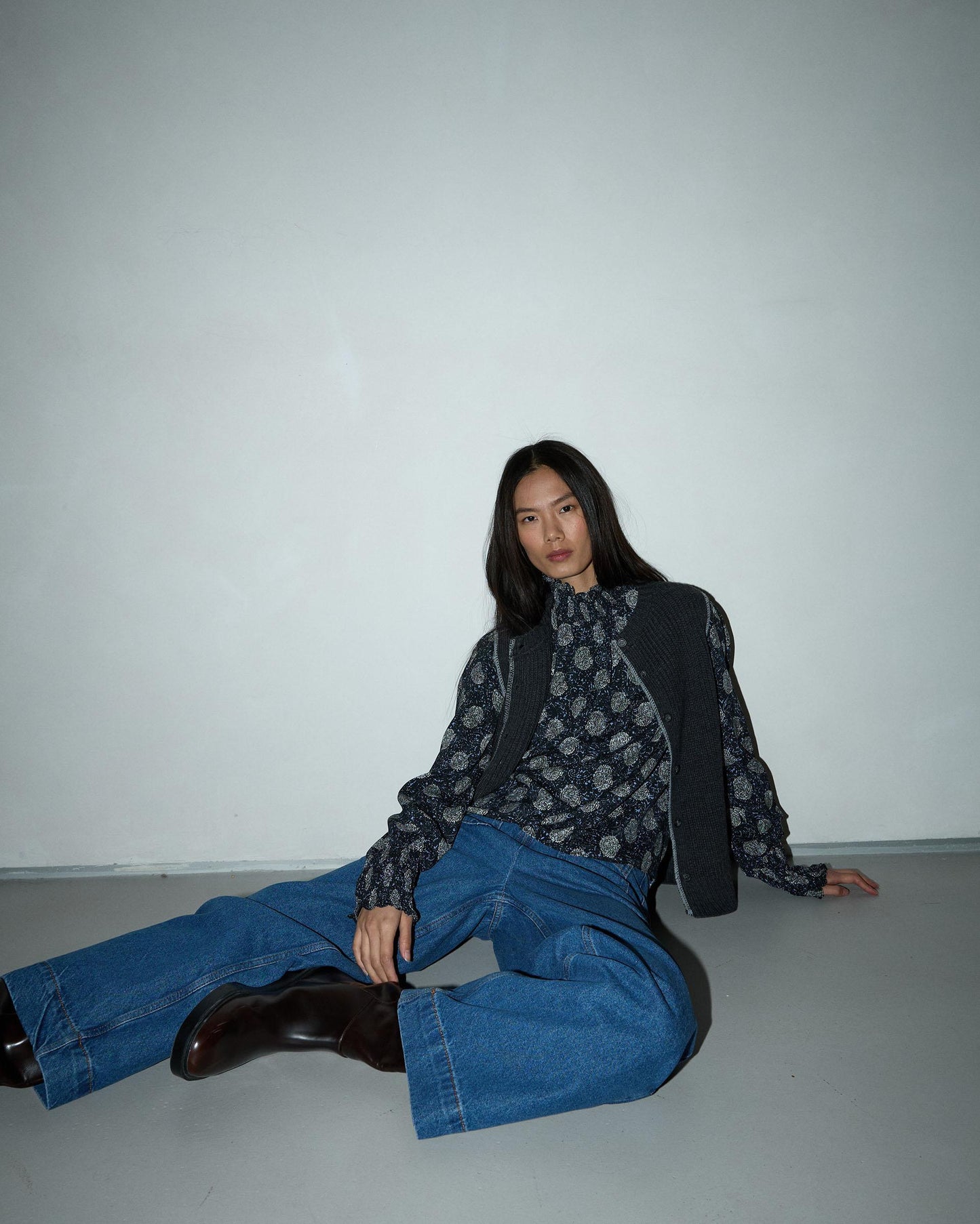 Blusa Estampado Amebas Azul Oscuro