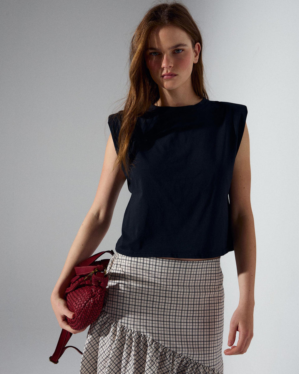 Camiseta Sin Mangas Hombreras Negro