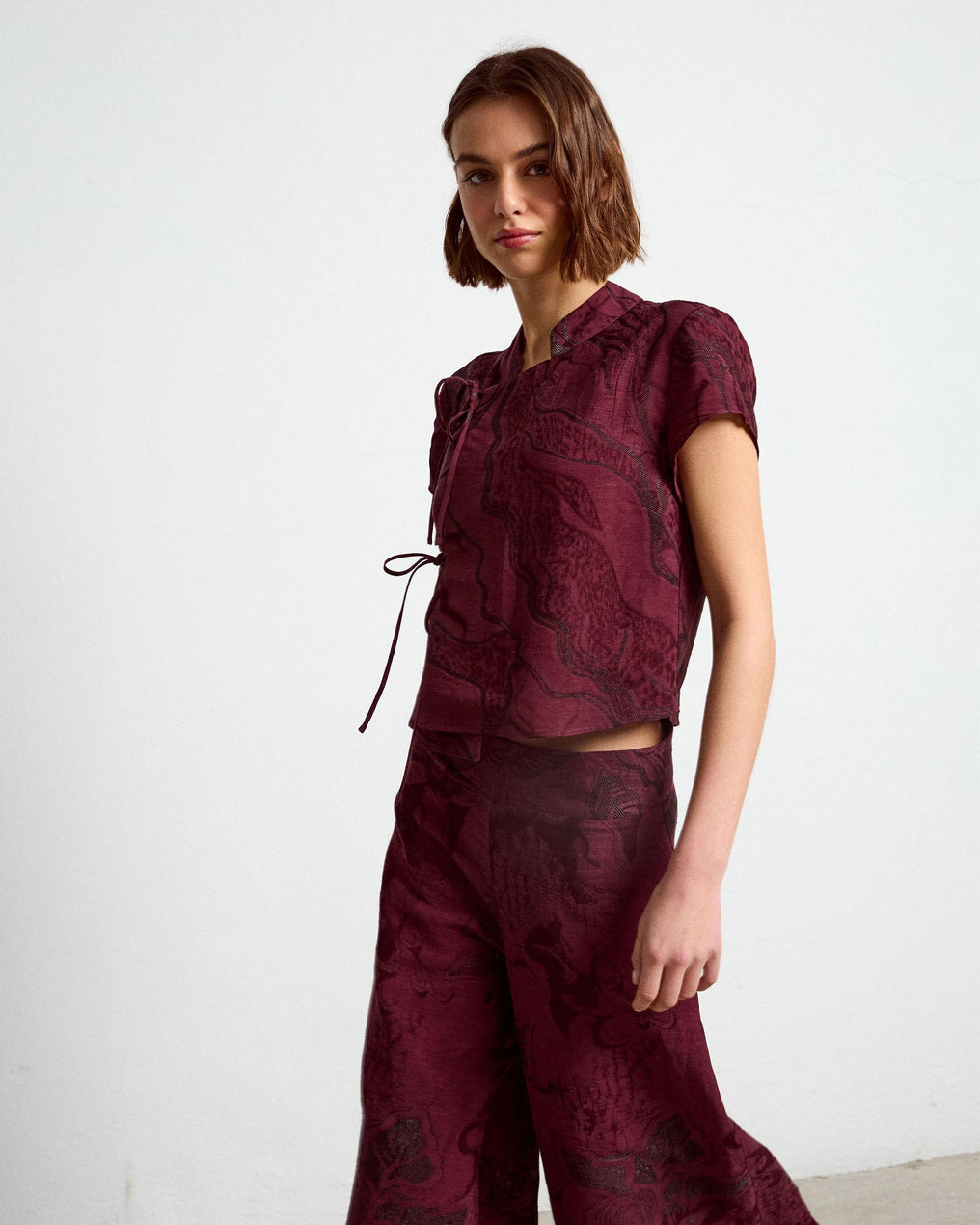 Top Japo de Manga Curta Estampado Granate