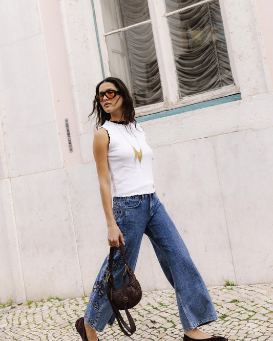 Jeans Bordados Flores Laterales Azul