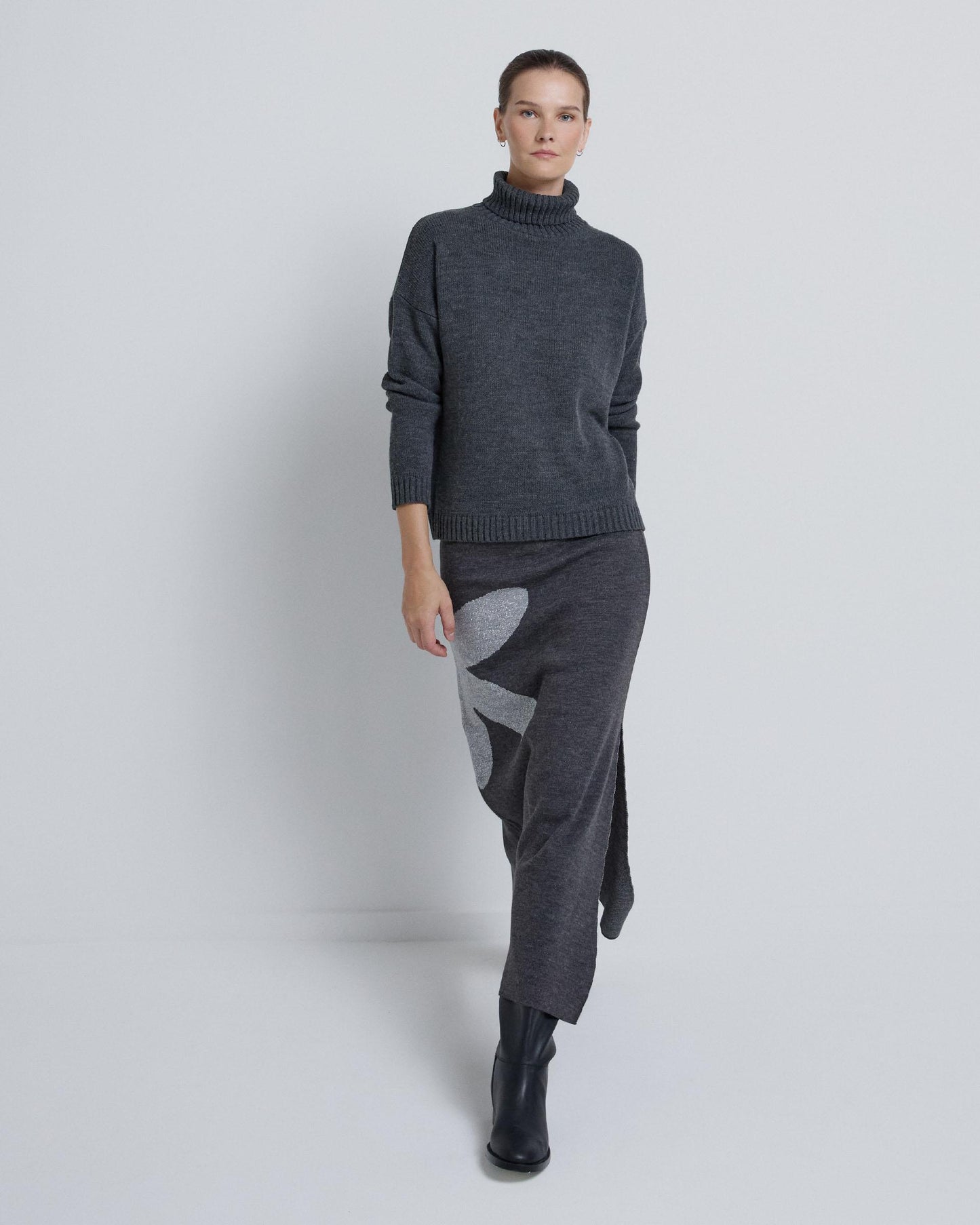 Falda Larga Flor Antracita