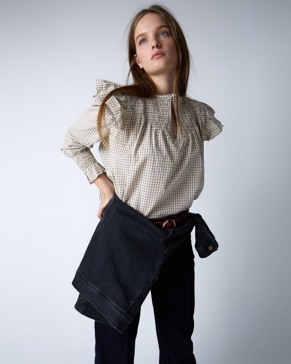 Blusa Cuadros Volantes Crudo