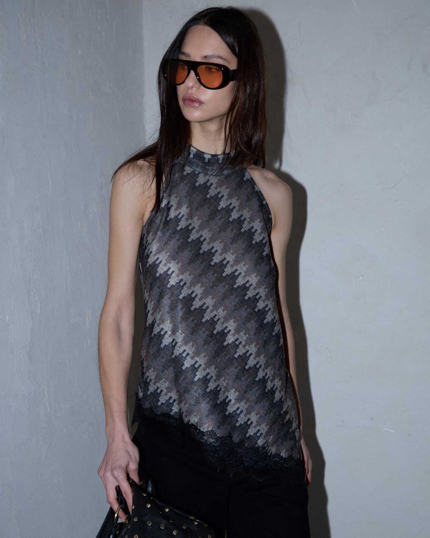 Top Zig Zag Asimétrico Gris