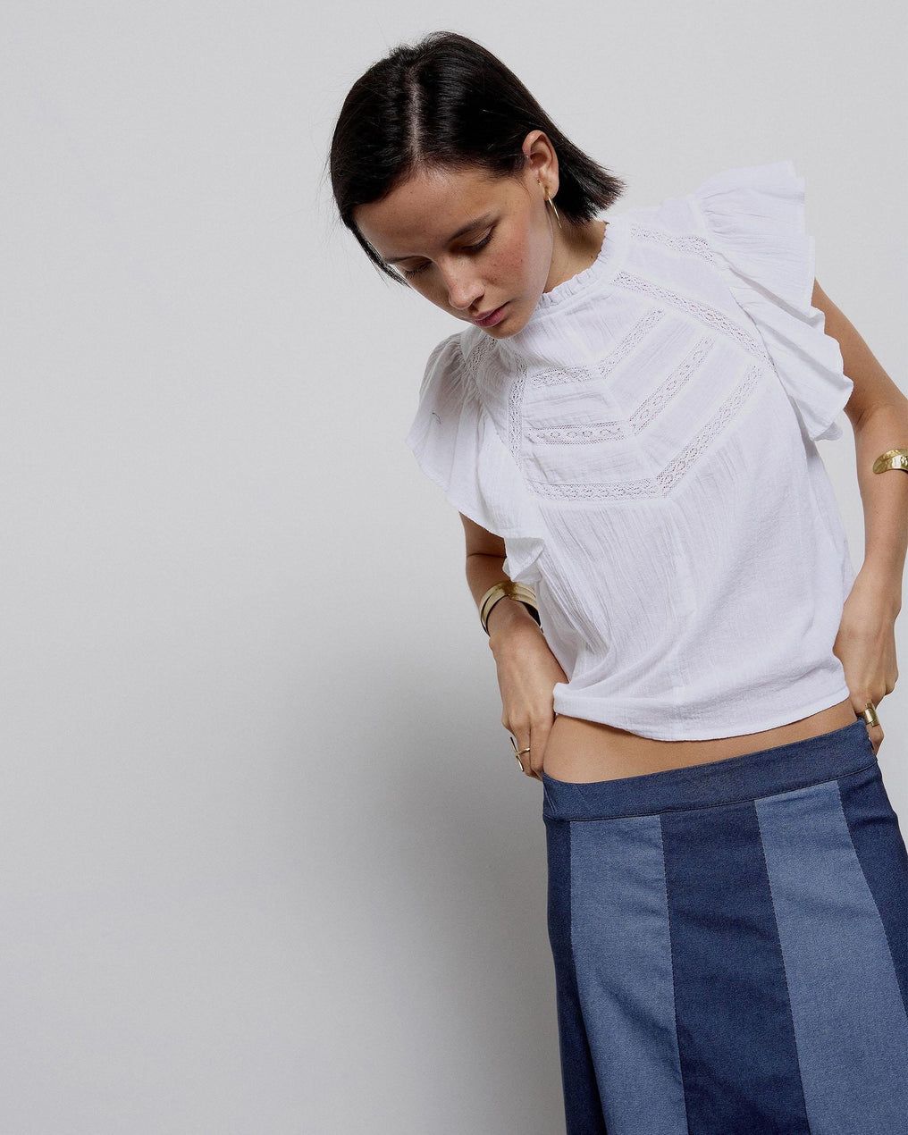 Blouse Short Sleeve Ruffles Lace White