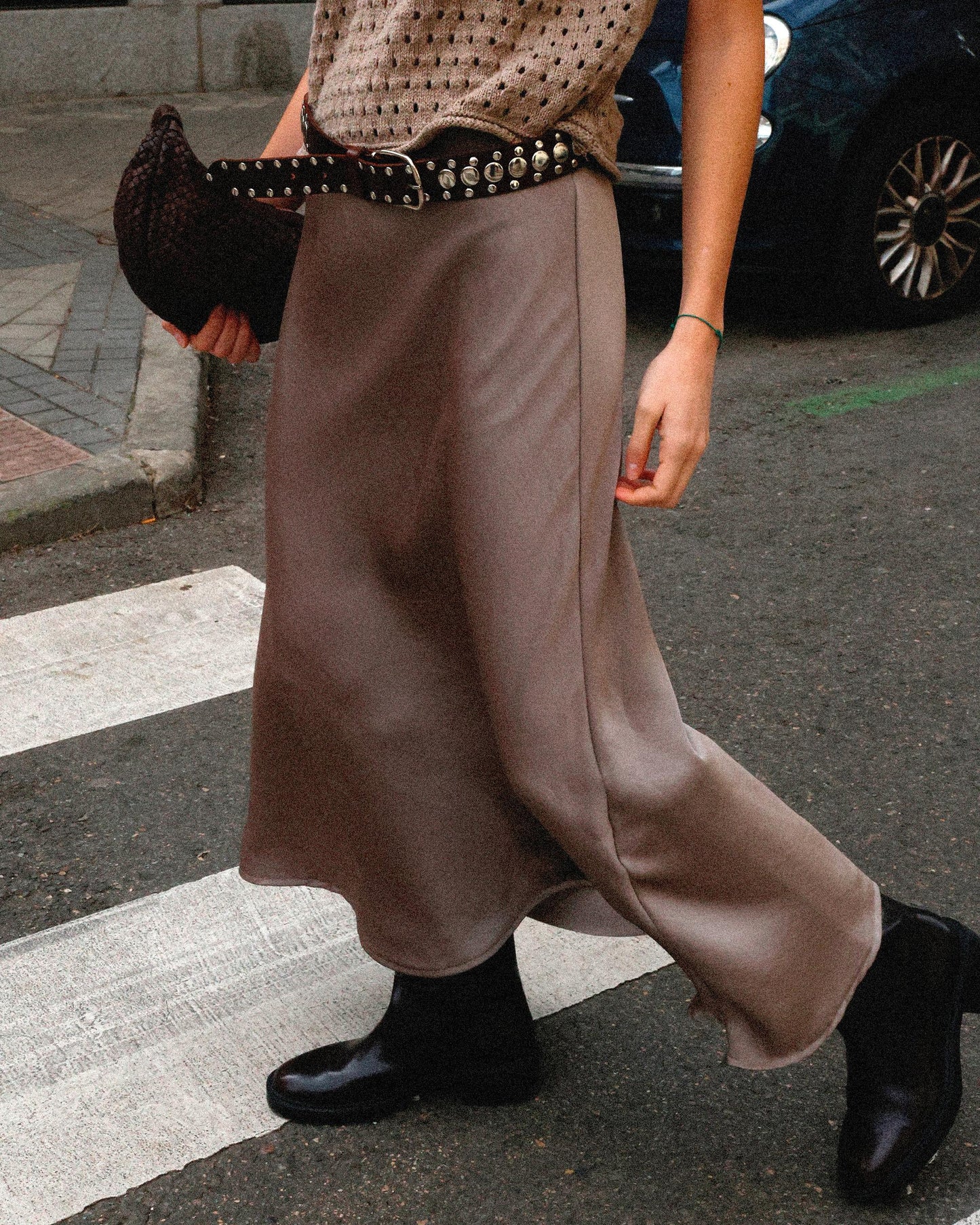 Saia Fluida Acetinada Toupe