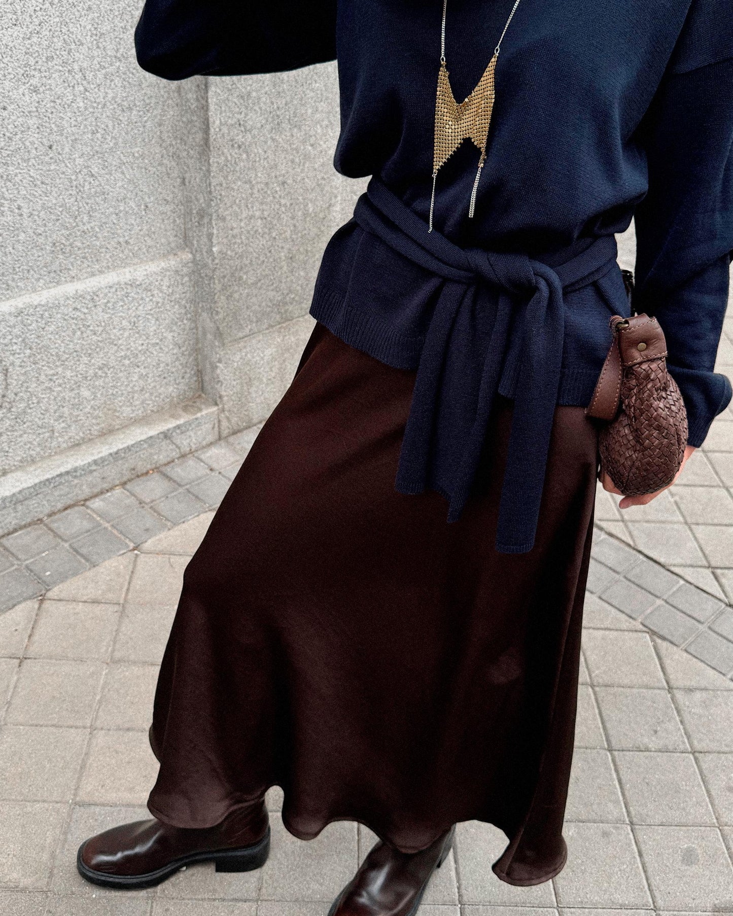 Saia Fluida Acetinada Castanho