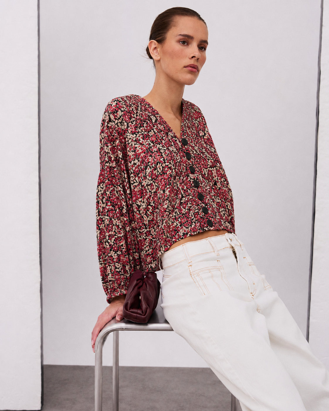 Blusa Pliegues Estampado Floral Granate