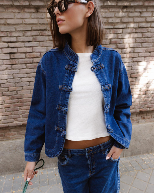 Blouson en Denim Bleu à Brandebourgs