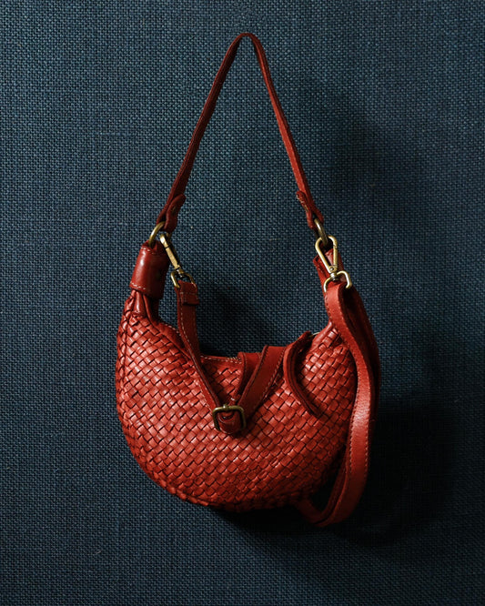 Mala de ombro 100% em pele entrançada, vermelha