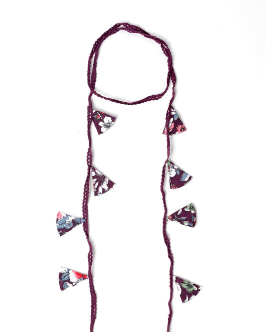 Collar Puntilla Flores Estampado Morado