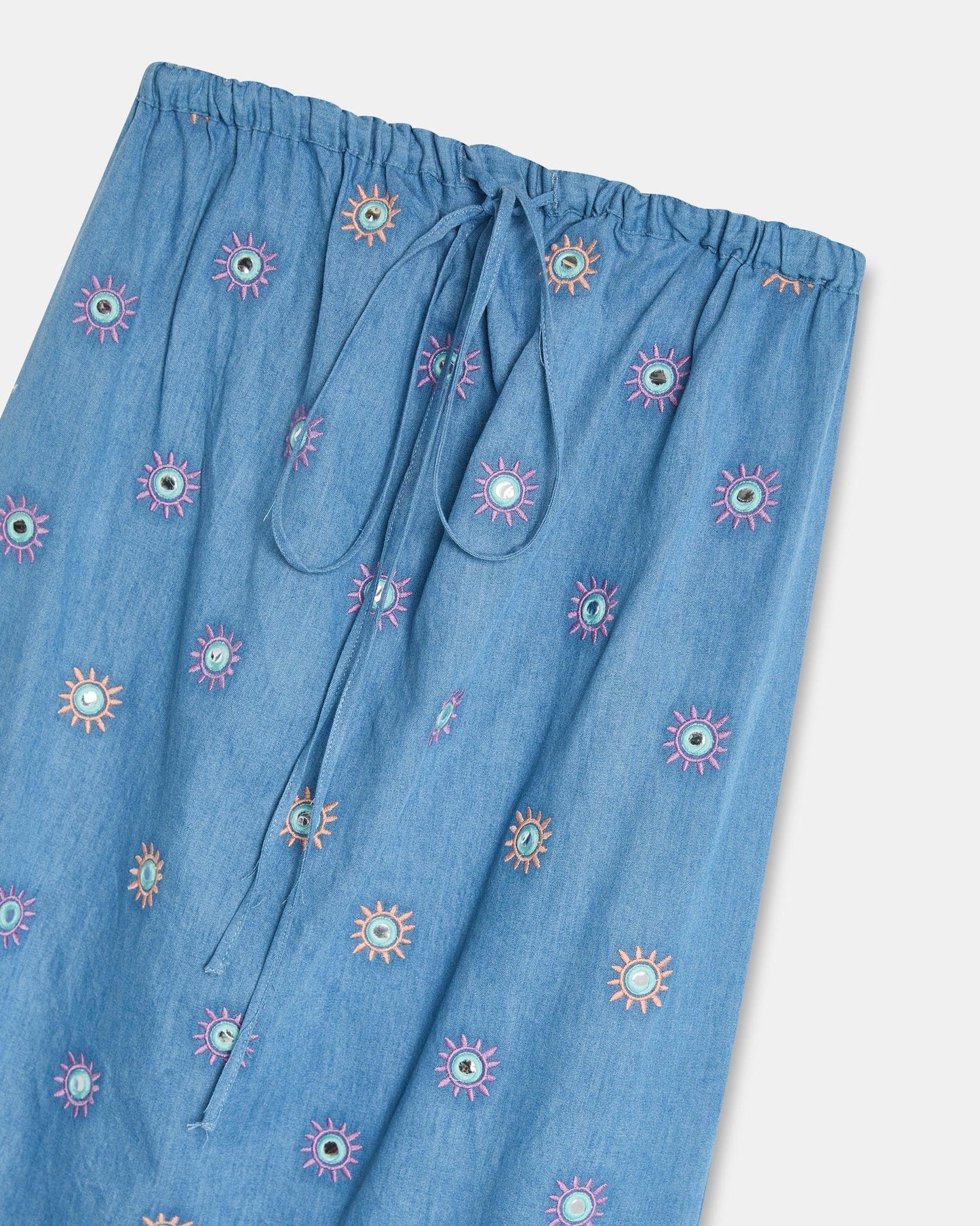 Vestido Bordados Sóis Espelhos Azul Jeans
