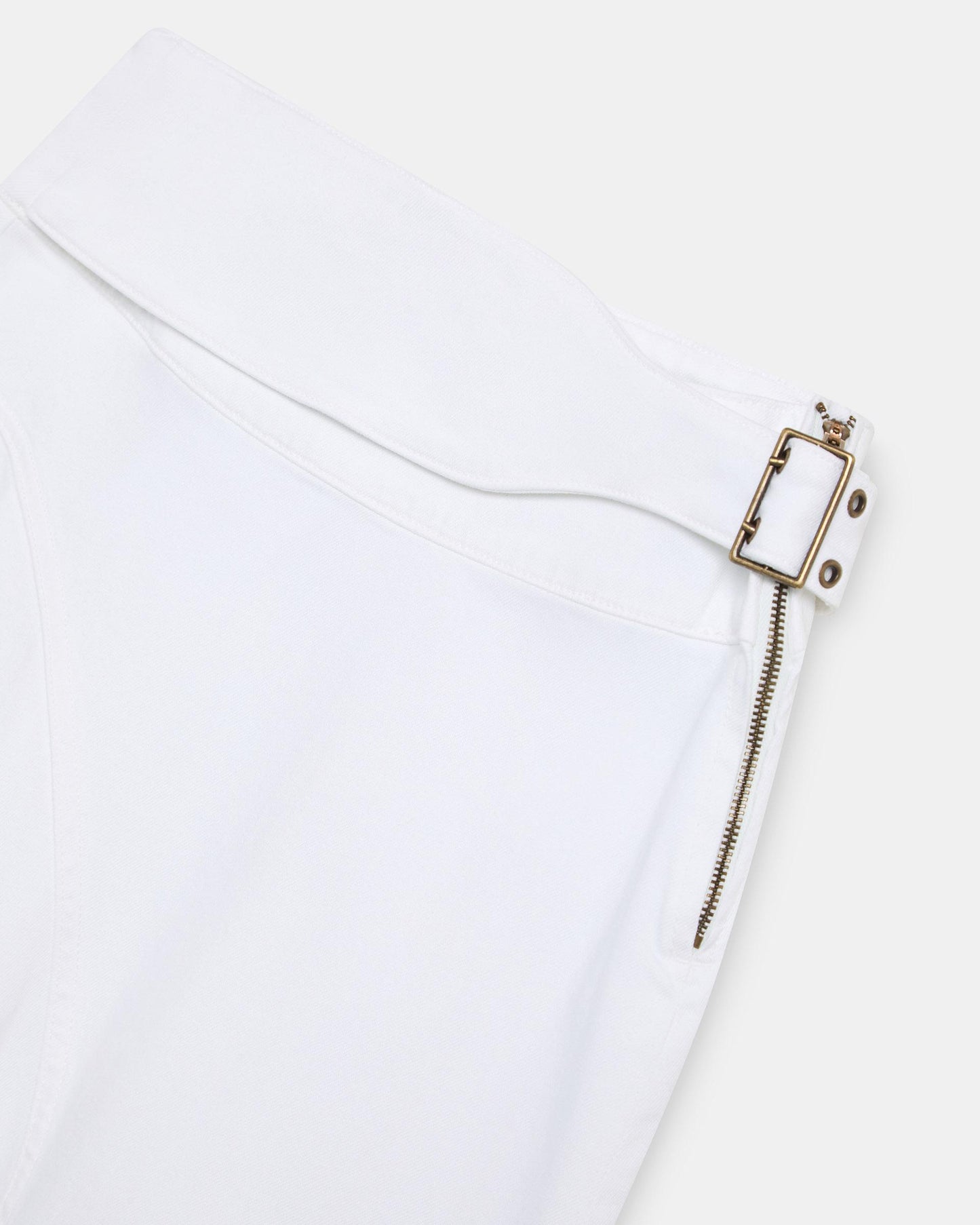 Skirt Belt Buckle Side White