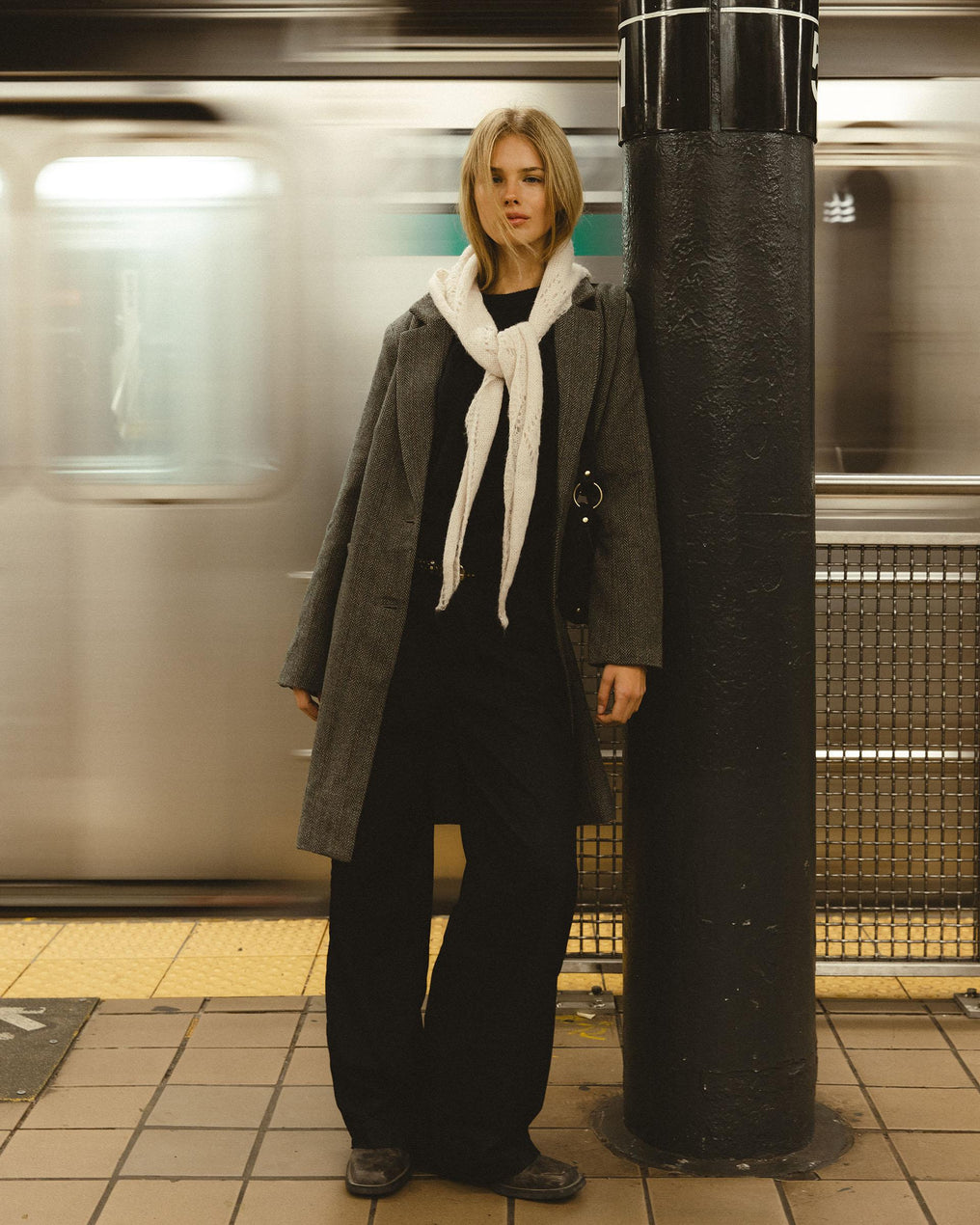 Abrigo Bordado Espalda Mezcla Lana Petróleo