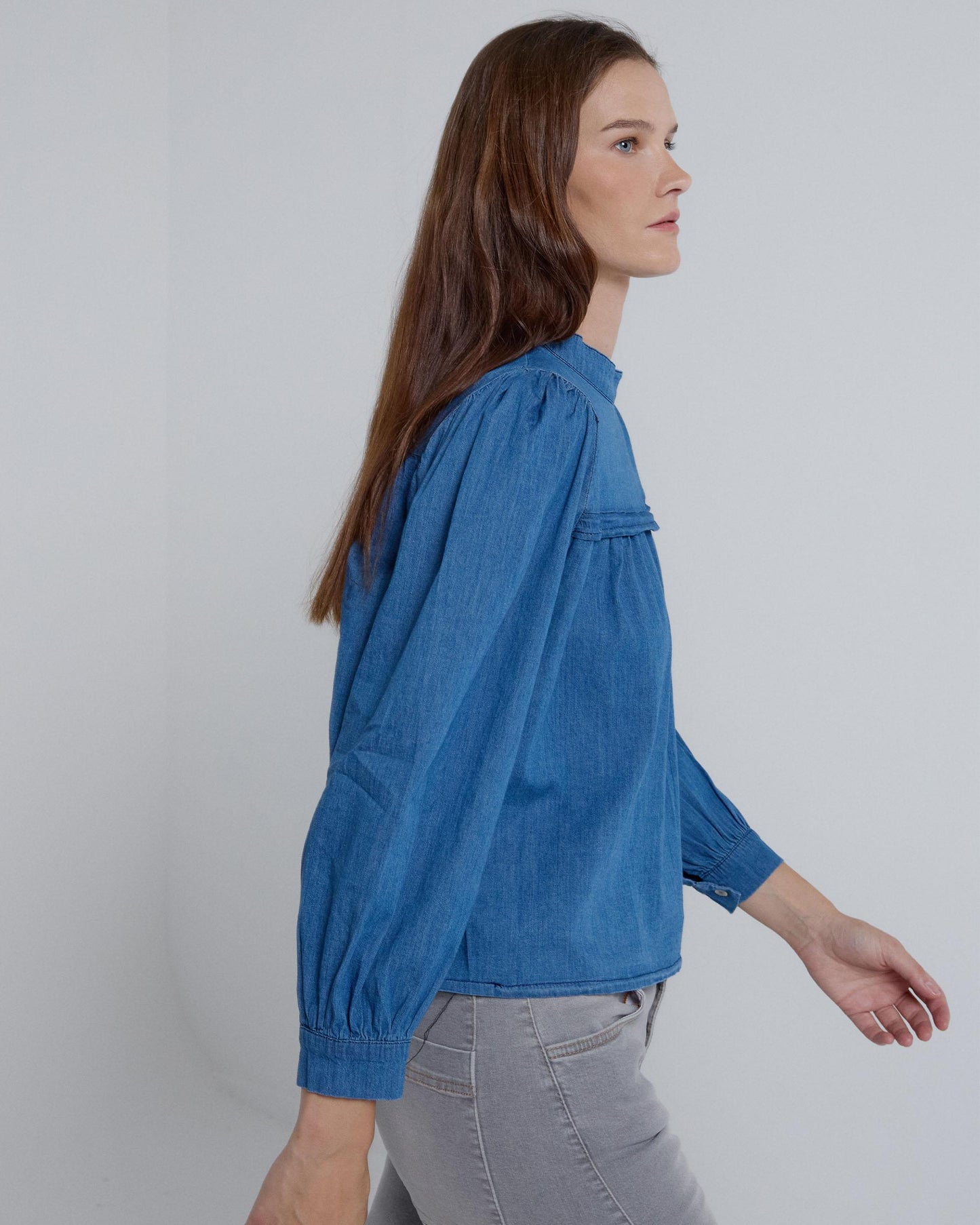 Blusa Tencel Canesú Azul Oscuro