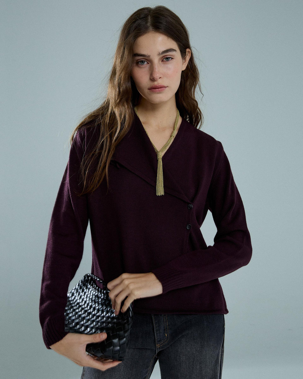 Jersey Botones Laterales Cuello Pico Berenjena
