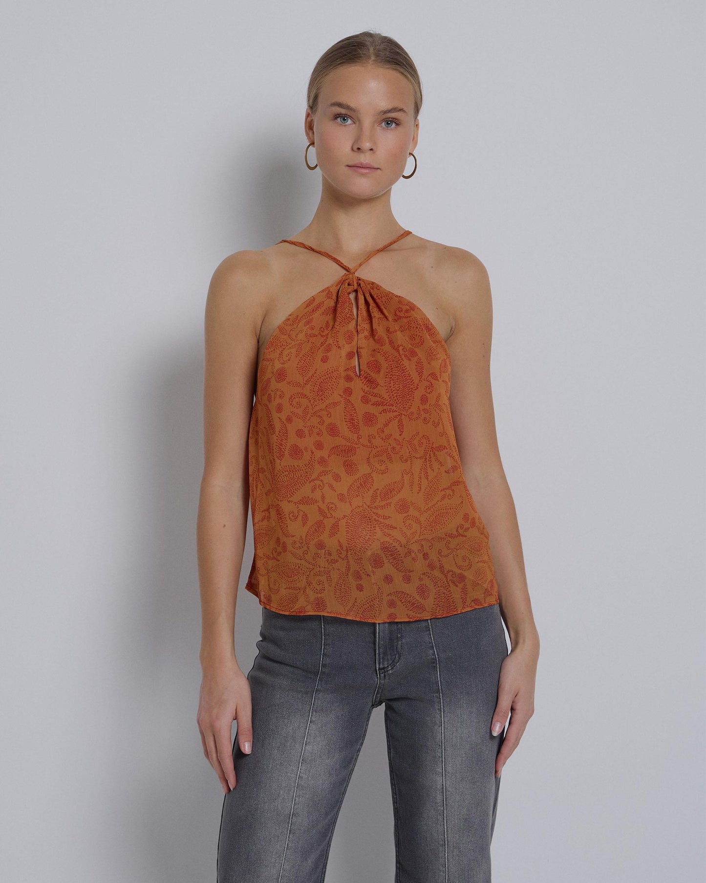 Top Halter com Decote em Lágrima Laranja