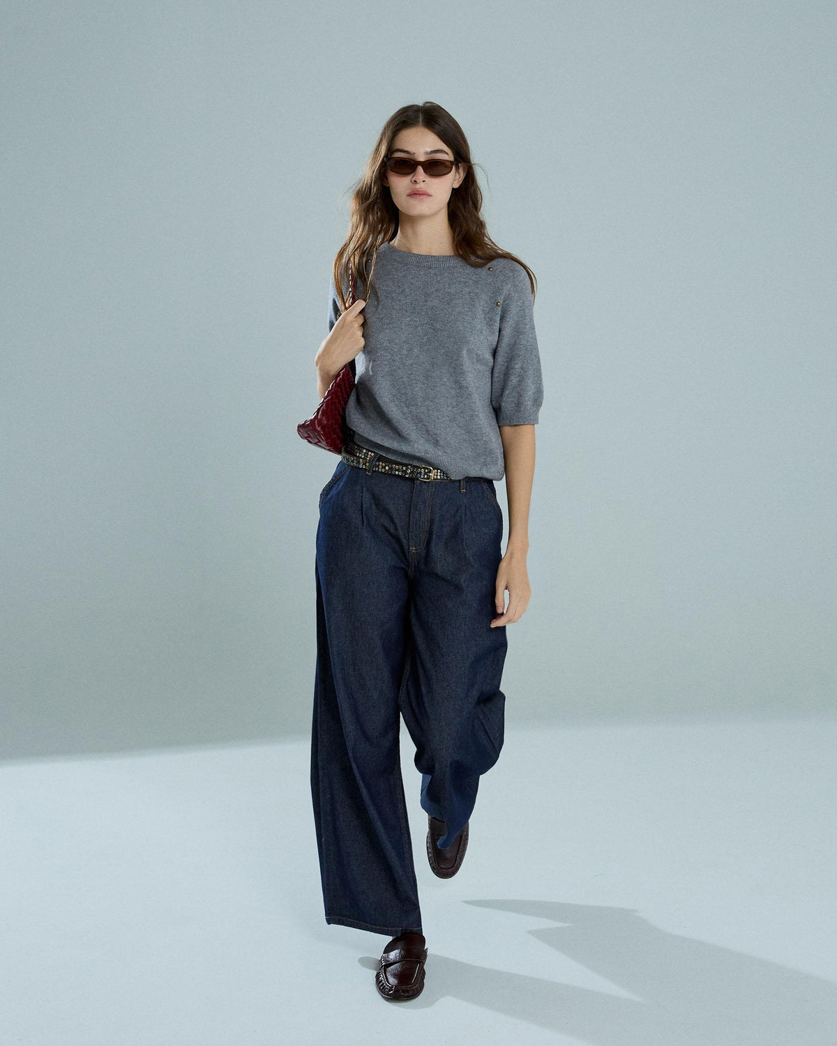 Top Manga Corta Tachuelas Gris