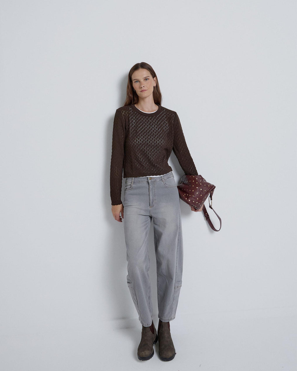 Calça Jeans com Bolsos Baixos em Cinza