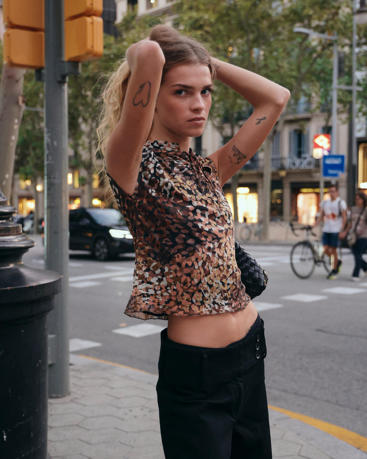 Top Tul Cuello Mao Estampado Multicolor