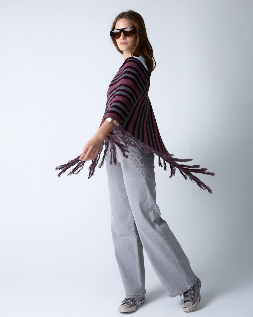 Poncho Rayas Flecos Morado