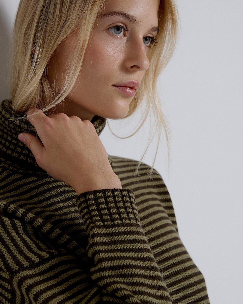 Jersey Cuello Alto Rayas Verde