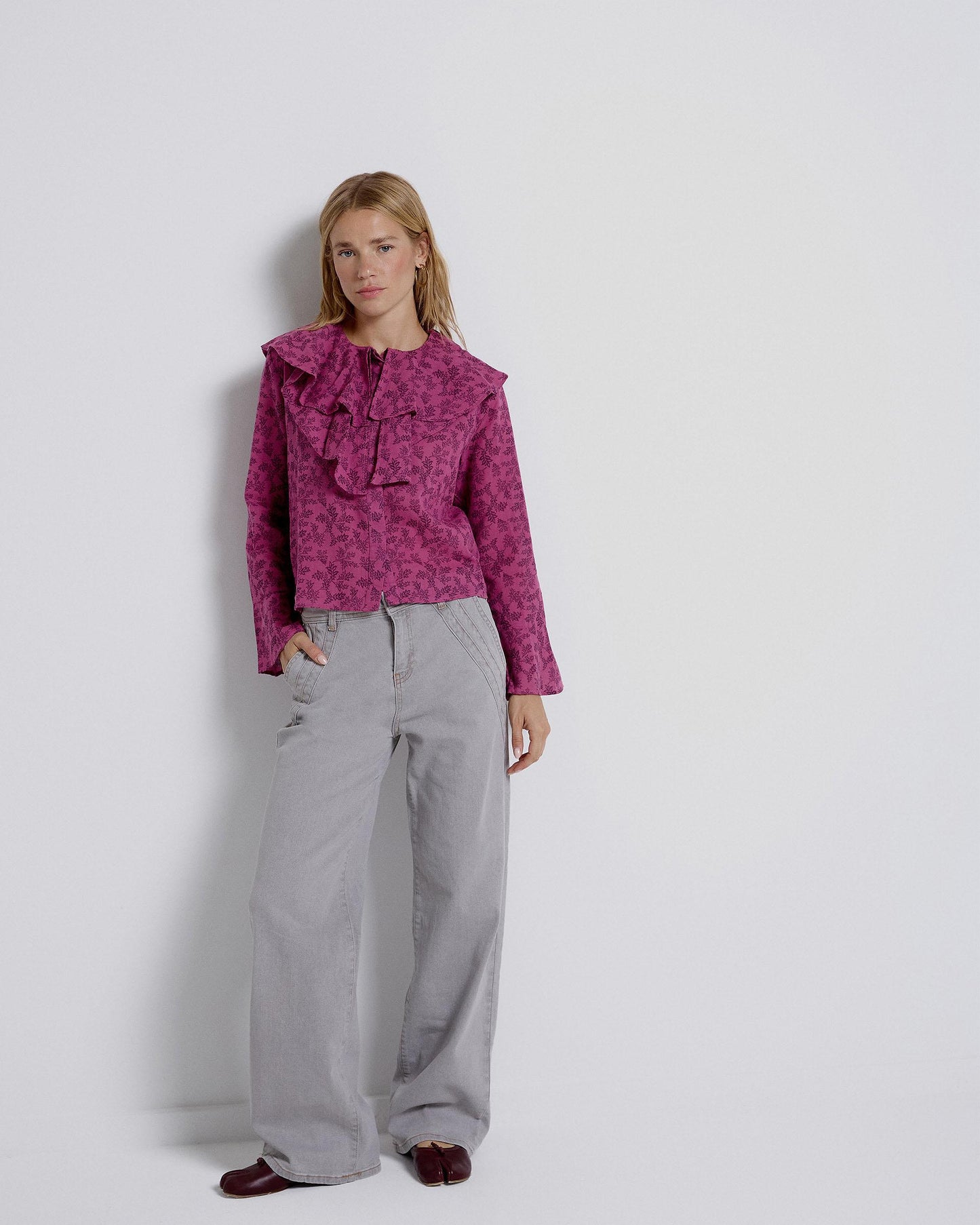 Blusa Volantes Asimétricos Estampada Rosa