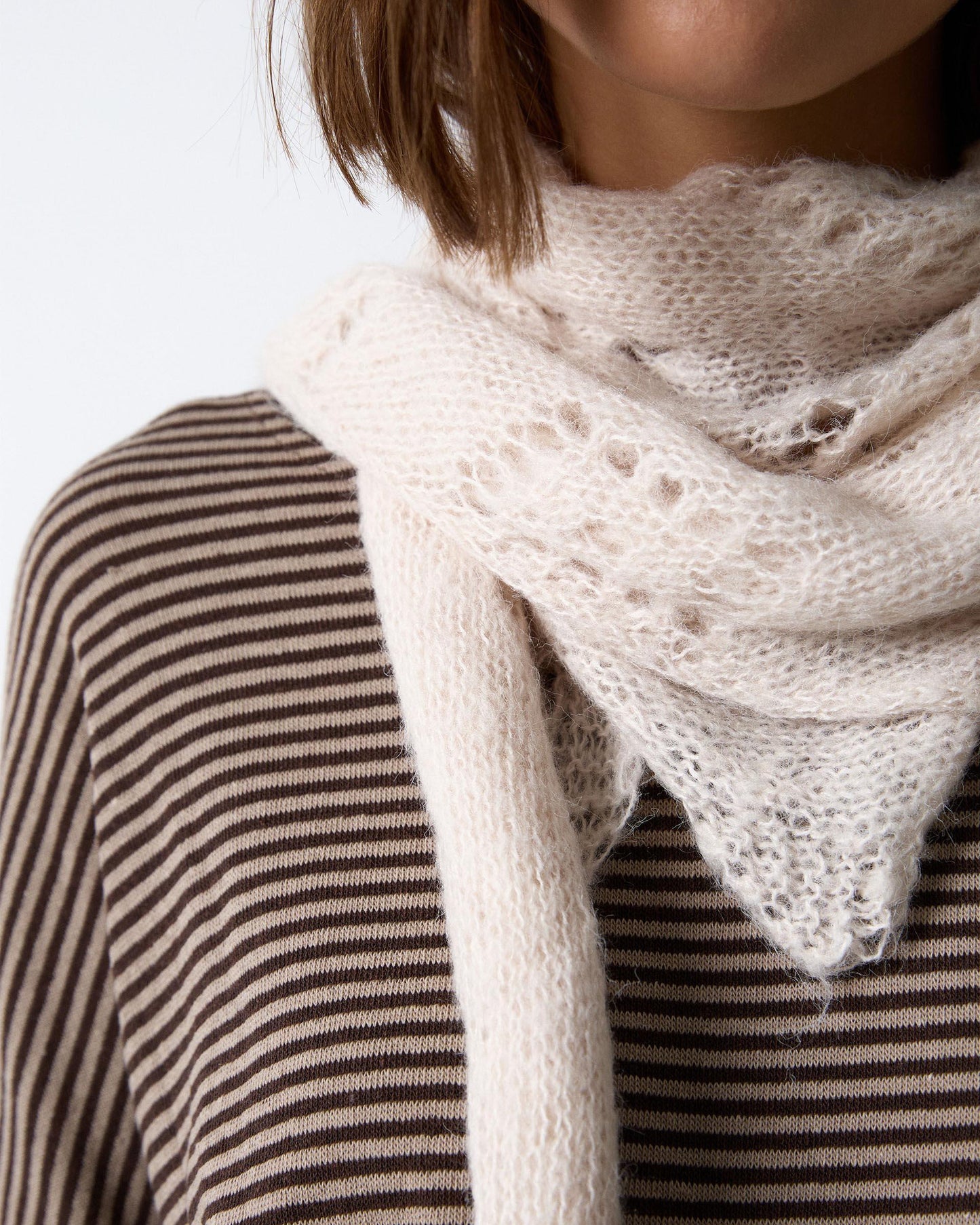 Bufanda Troquelada Beige