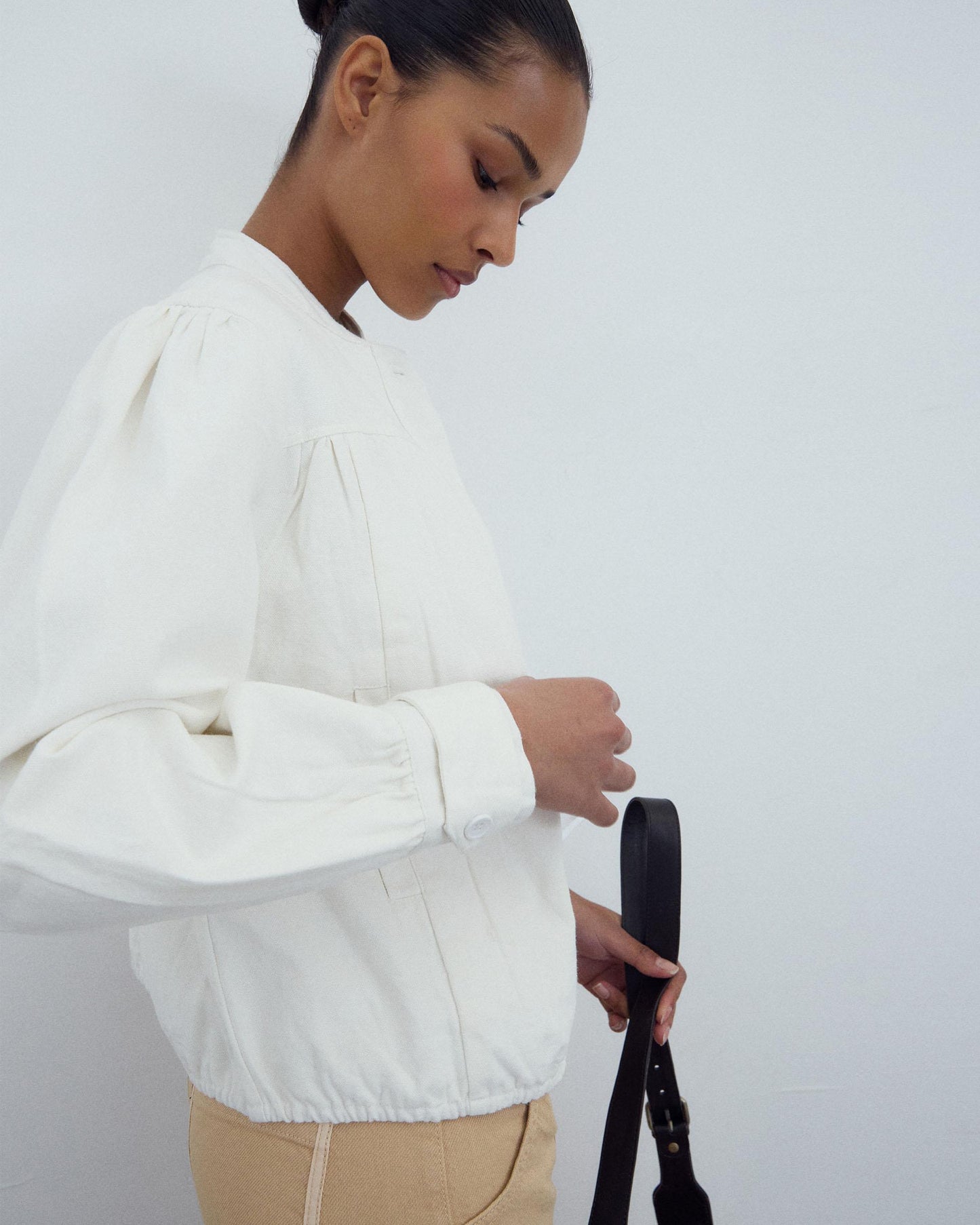 Bomber Canesú Canvas Blanco