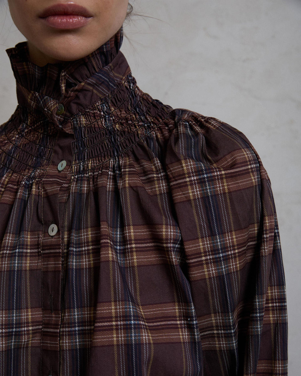 Brown Checkered Collar Honeycomb Blouse