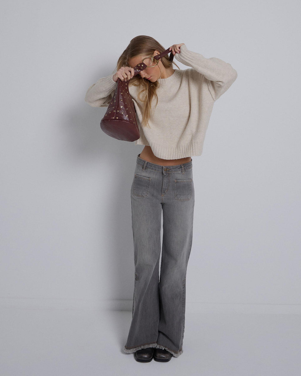 Gray Bell-bottom Jeans with Slits