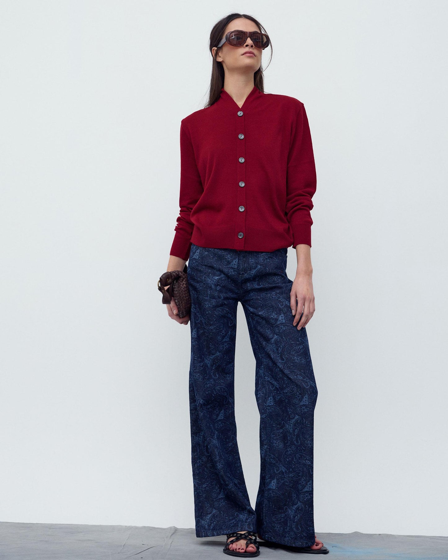 Chaqueta Punto Cuello Subido Pico Granate