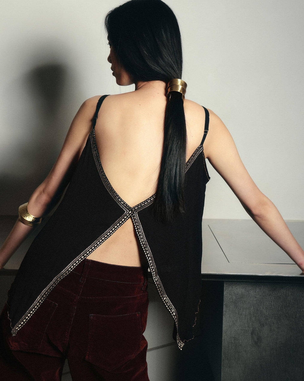 Top Spikes Beads Black