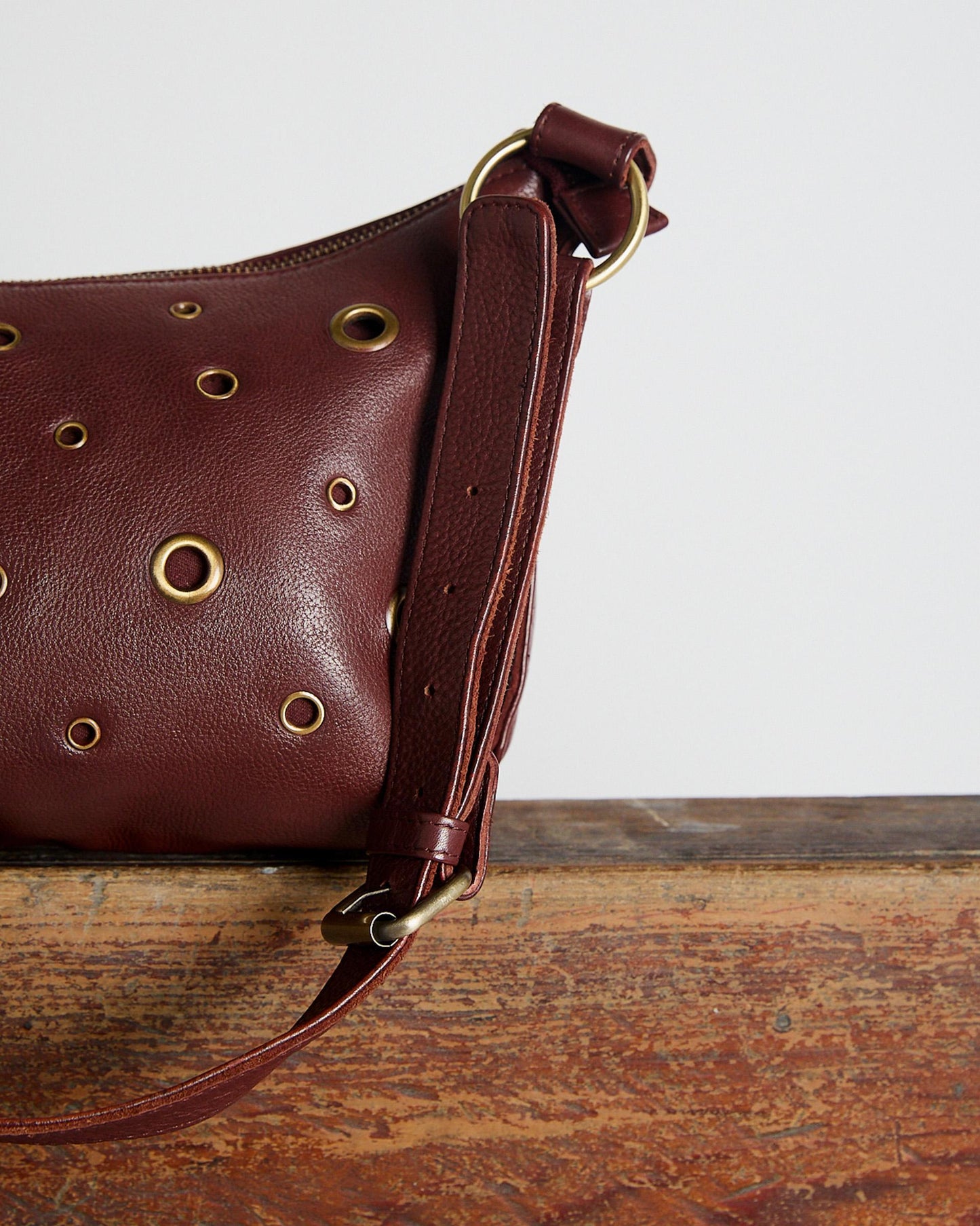 Bolso Piel Anillas Burdeos