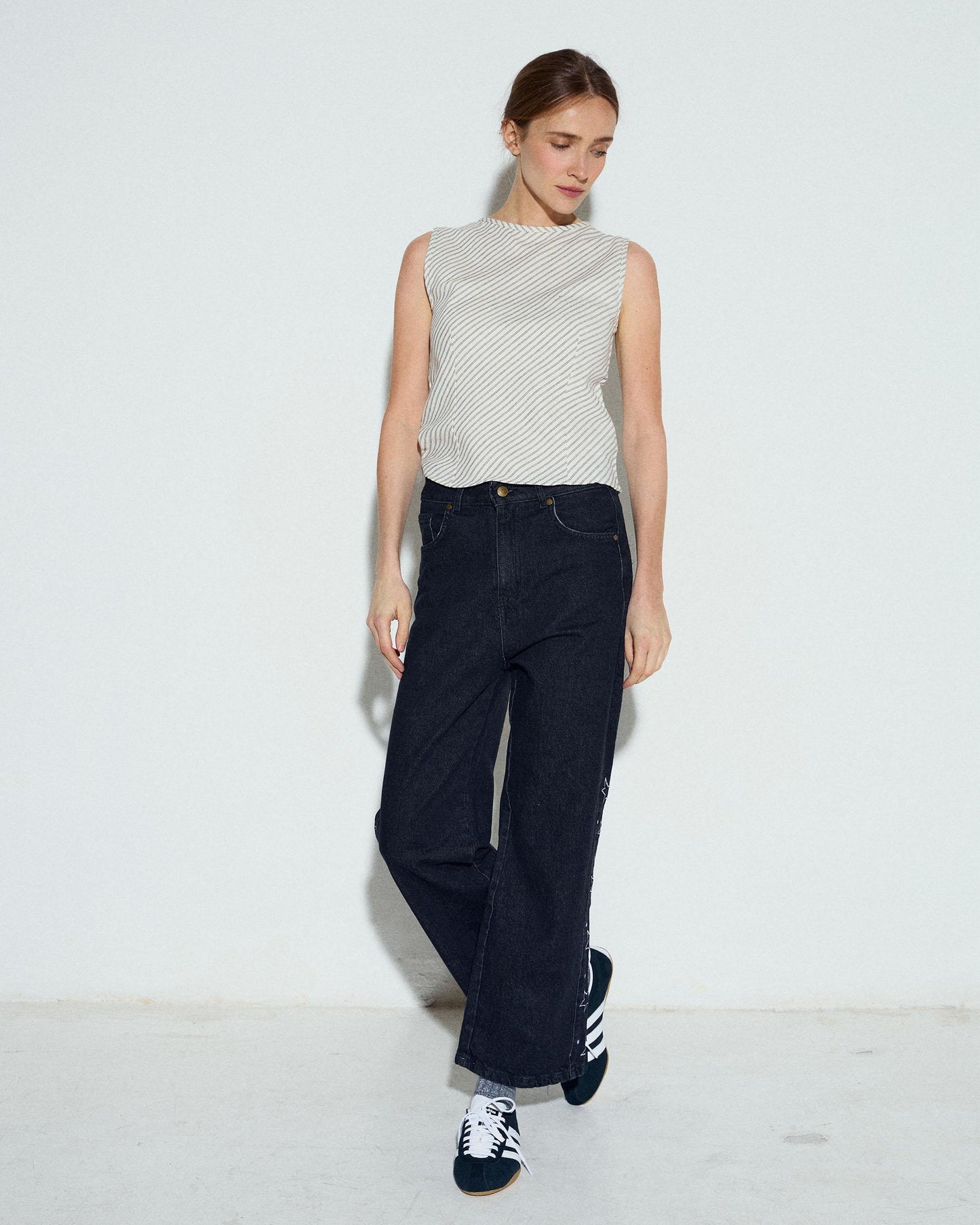 White Diagonal Stripe Print Top