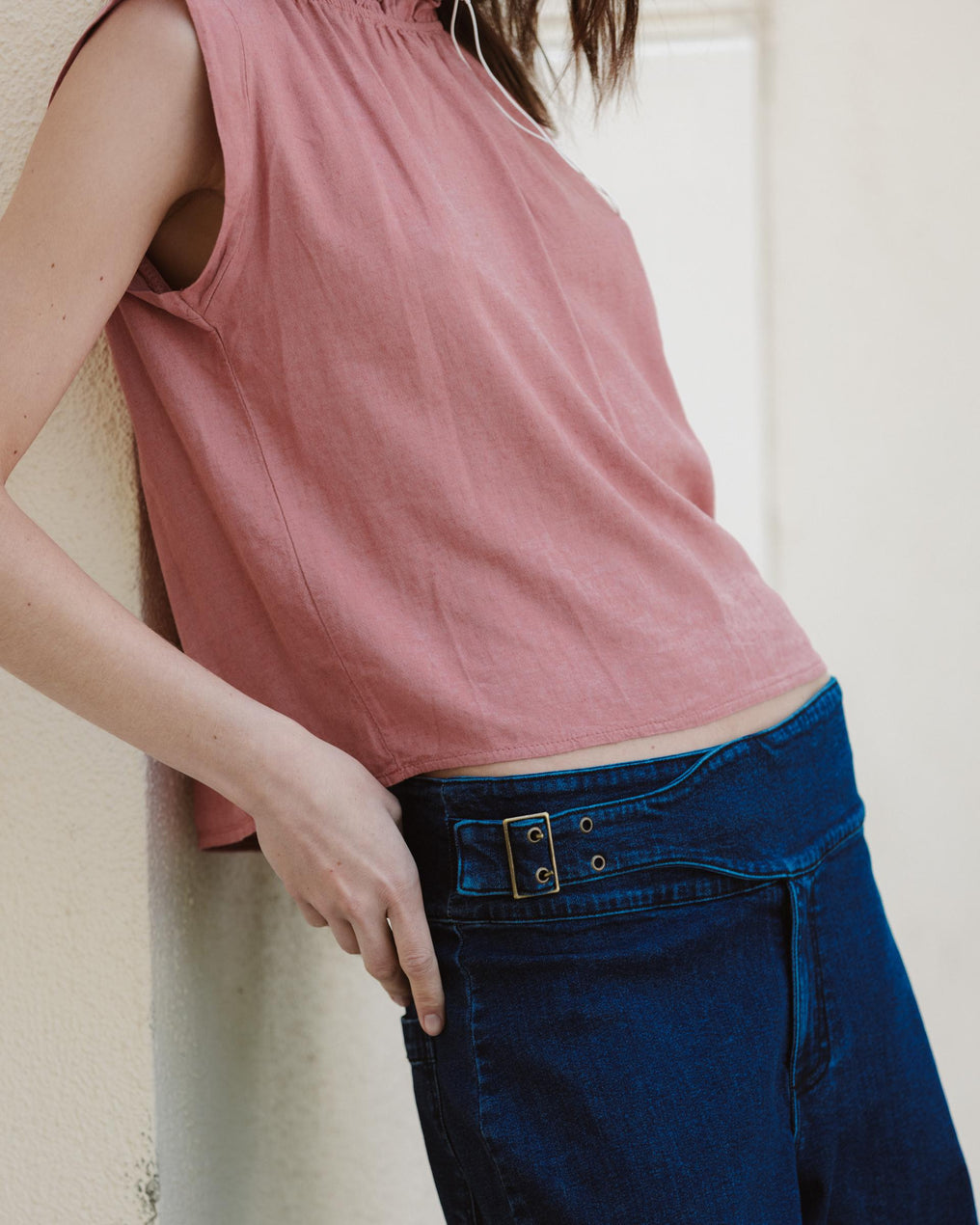Jeans Ceinture Boucle Latéral Bleu Foncé