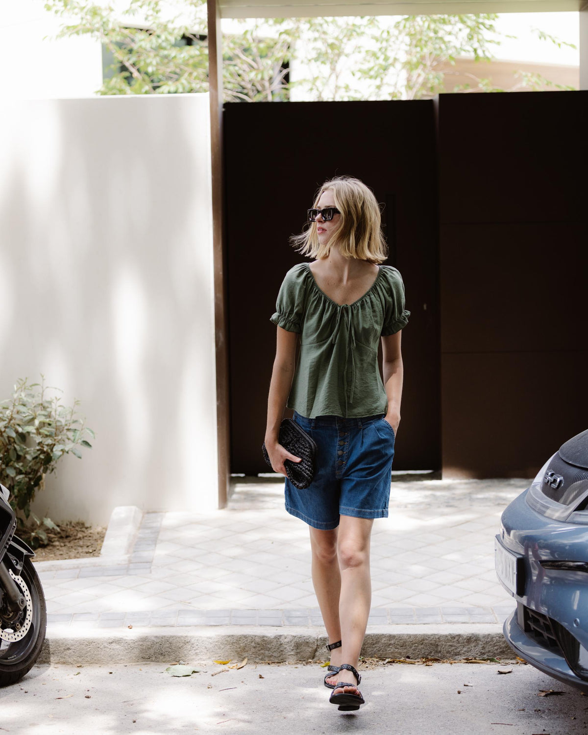 Blusa de Manga Curta com Laçada Verde Escuro