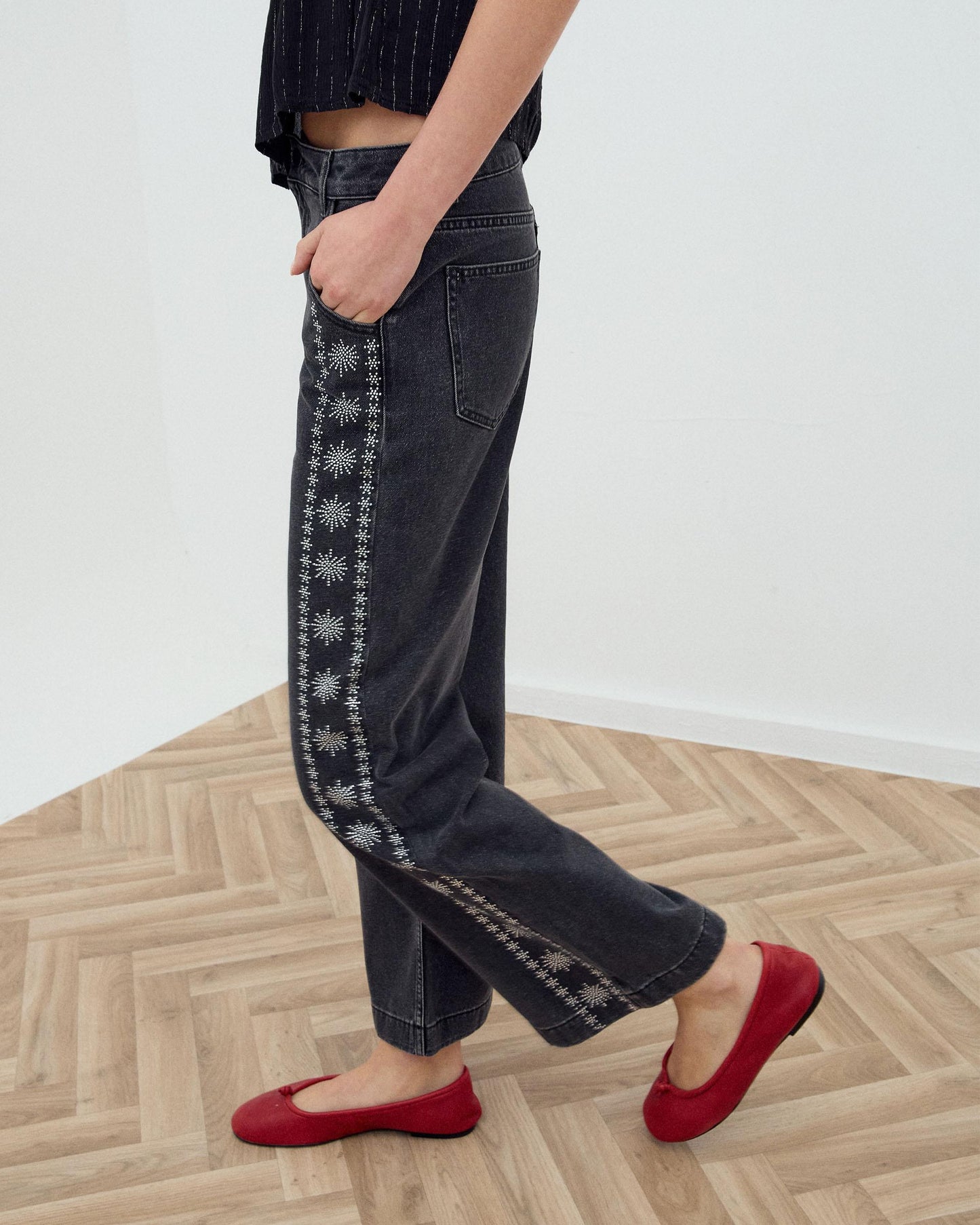 Anthracite Jeans with Side Sparkles