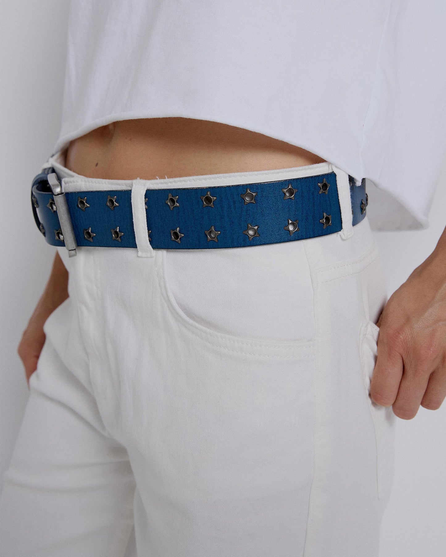 Cinturón Piel Tachuelas Estrellas Azul