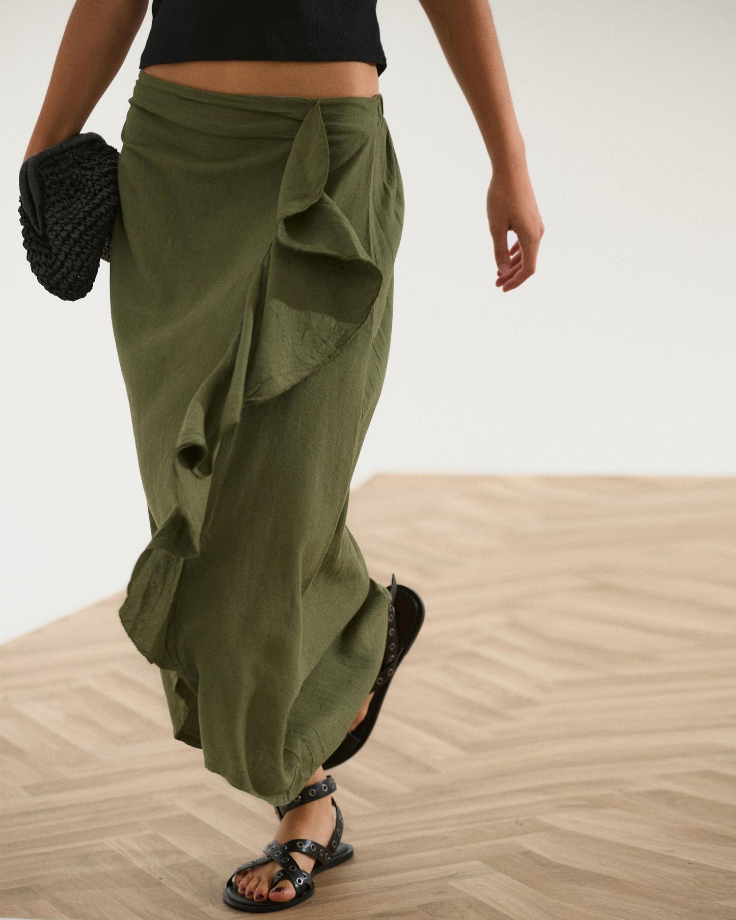 Falda Larga Volante Lateral Con Lino Verde Oscuro