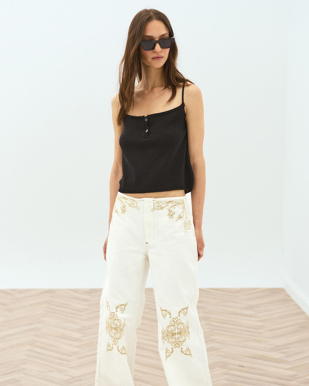 Top Black Button Stitch