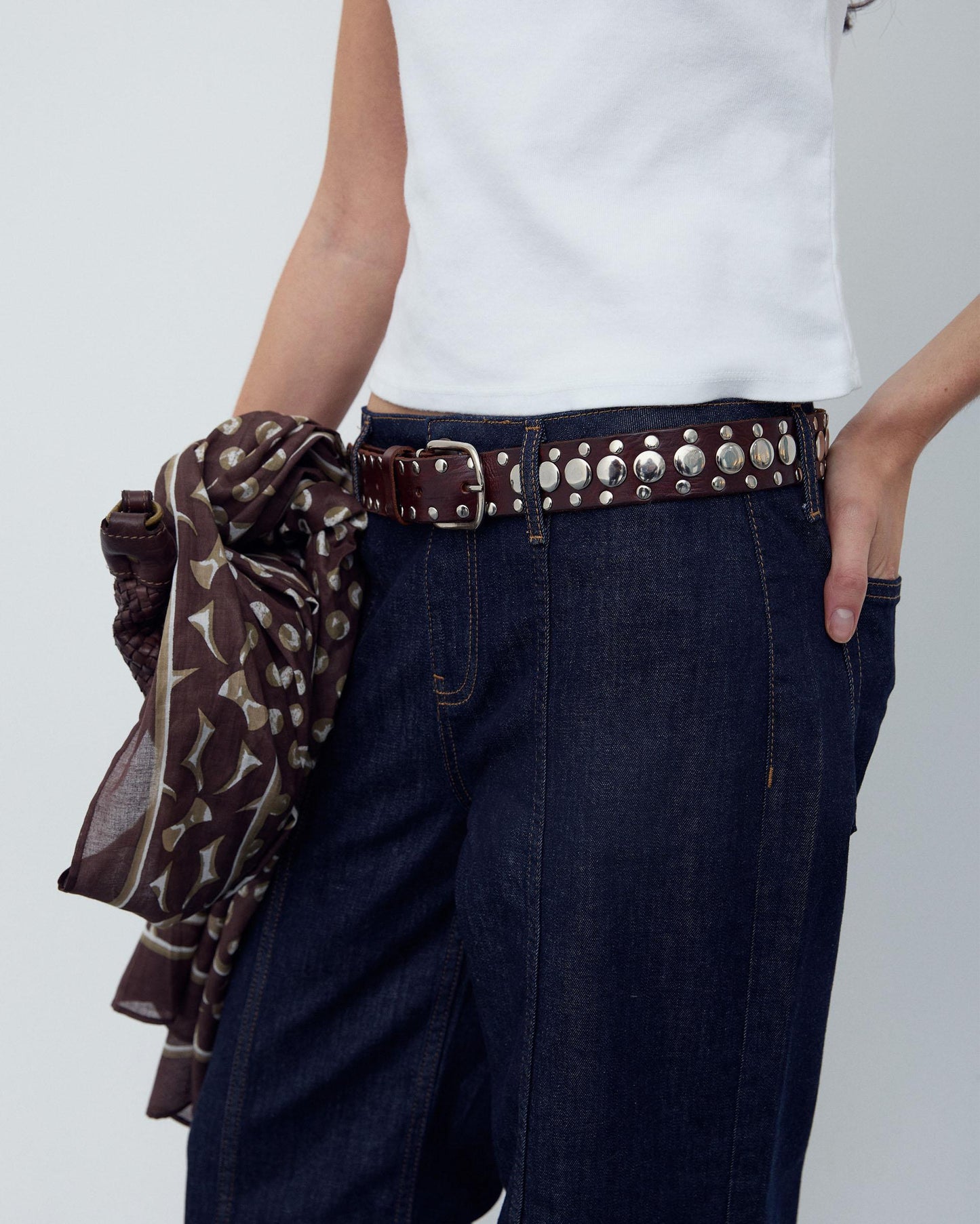 Cinturón Piel Tachuelas Dobles Marrón