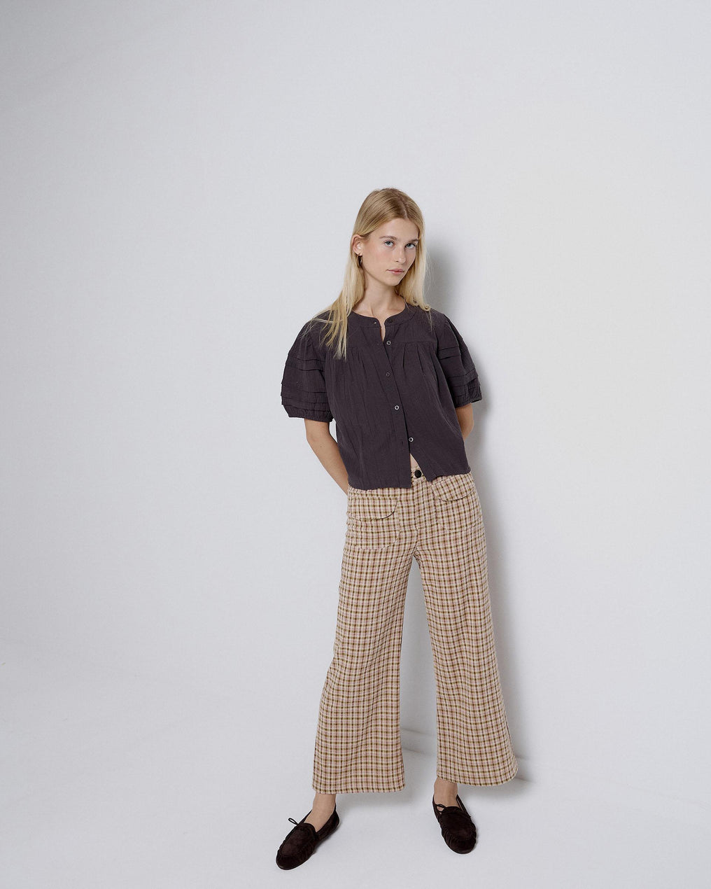 Blusa Manga Corta Manga Abullonada Antracita